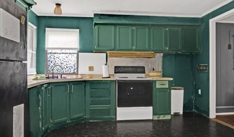 396 S Pine Lake Dr, Batesville, MS 38606