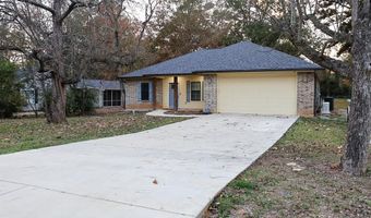 901 Lee St, Benton, LA 71006