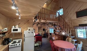 6313 Five Mile Point Rd, Allouez, MI 49805