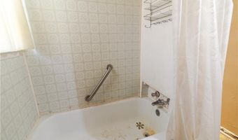 1017 S 5th St, Atchison, KS 66002