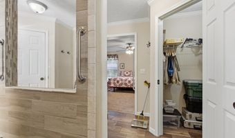 7970 SW 14th Pl, Bell, FL 32619