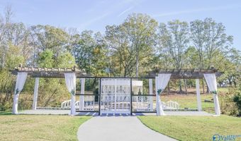 2180 Section Line Rd, Albertville, AL 35950