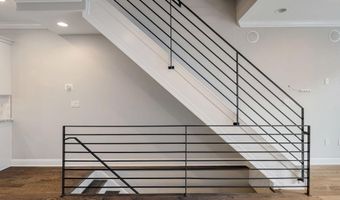 2312 PIERCE St, Philadelphia, PA 19145