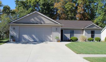 811 Thomas Dr, Angola, IN 46703