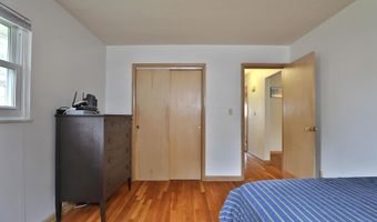 714 Island Ct, Columbus, OH 43214