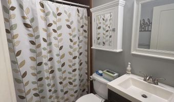 236 Elk Dr, Blakeslee, PA 18610