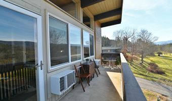 1814 FAIRWAY Dr 338, Basye, VA 22810