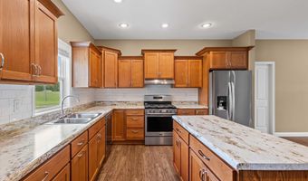 5704 County Road 262, Auxvasse, MO 65231