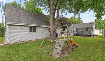 1631 N WILMER St, Appleton, WI 54911