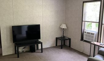 704 38th St, Allegan, MI 49010