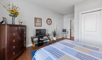 81 Fieldstone Ln 81, Beacon Falls, CT 06403