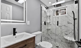 854 KENNEDY Blvd, Bayonne, NJ 07002