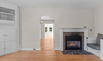 60 University Ter, Burlington, VT 05401