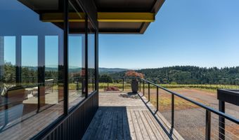 20600 NE OVERLOOK Dr, Dundee, OR 97115