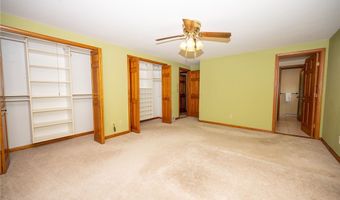 190 Wyeth Dr, Amherst, NY 14068