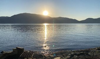 812 Pine Cove Rd, Bayview, ID 83803