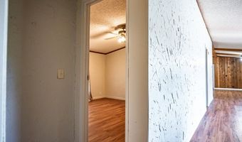 1376 Crouch Rd, Batesville, MS 38606
