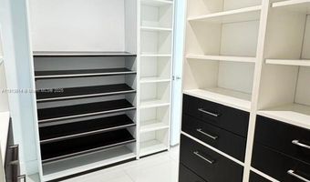 2950 NE 188th St 418, Aventura, FL 33180