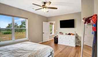 415 S Piper Ave, Ash Grove, MO 65604