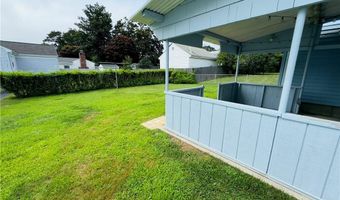 5 Holten Ave, Newport, RI 02840