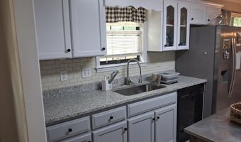 106 Wright Rd, Albertville, AL 35951