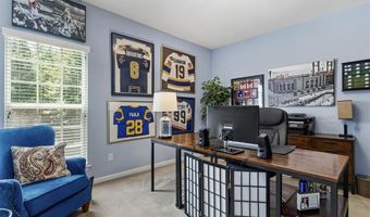 14454 Sunset Forest Ct, Ballwin, MO 63011