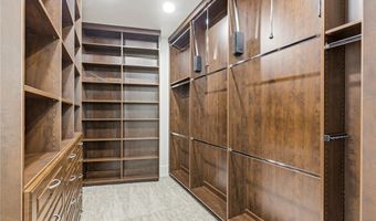 47 Soaring Bird Ct, Las Vegas, NV 89135