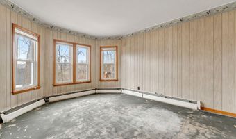 38 Long St, Barre, VT 05641