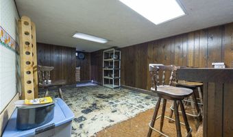 780 Minerva St, Amherst, OH 44001
