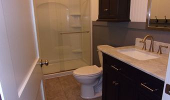273 E State, Athens, OH 45701