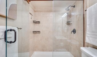 200 N PICKETT St 308, Alexandria, VA 22304