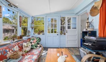 44 Kilburn St, Charlestown, RI 02813