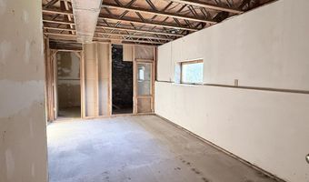 498 Town Line Rd, Bennington, VT 05201