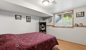 1700 E TRACIA Ln, Appleton, WI 54911
