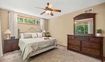 11718 50th St NE, Albertville, MN 55301