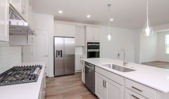 5559 E Spaniel Dr, Ann Arbor, MI 48108