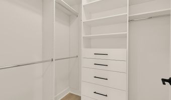 5530 TOPAZ Ln, Bethesda, MD 20816