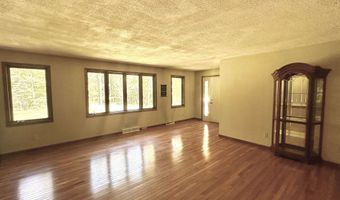 7051 WOODLAND Ln, Amherst, WI 54406