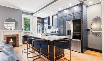 218 Lancaster St, Albany, NY 12210