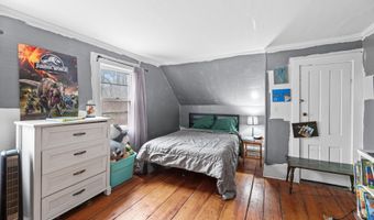 35 E Chestnut St, Augusta, ME 04330