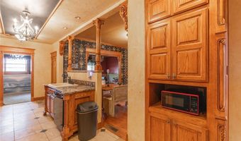 701 S 6th St, Chickasha, OK 73018