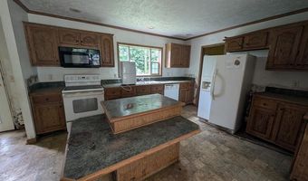 1500 N Algood Dr, Bloomfield, IN 47424