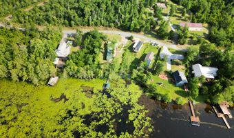 2684 LAKEVIEW Cir, Alford, FL 32420