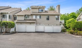 73 Encampment Dr, Bedminster, NJ 07921