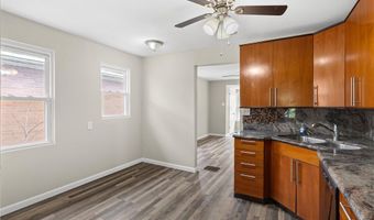 3612 Thomas Ave, Alton, IL 62002