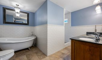 406 W MARKET St, Georgetown, DE 19947
