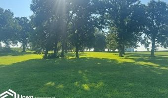 2426 River Rd, Algona, IA 50511