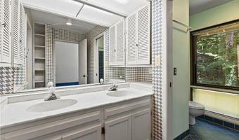 711 OAK KNOLL Cir, Auburn, AL 36830