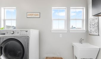 17786 W 86th Ln, Arvada, CO 80007