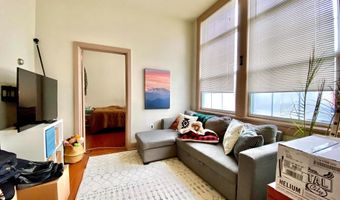 8 COMMONWEALTH Ave, Claymont, DE 19703